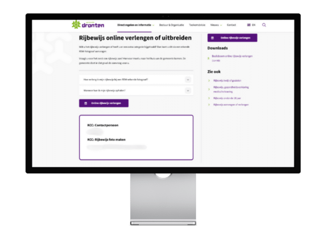 Onderwaterscherm op productpagina rijbewijs gemeente Dronten op een desktopscherm. Onder de openbare informatie over het online verlengen of uitbreiden van een rijbewijs, staan extra velden met interne informatie over contactpersonen en een rijbewijsfoto laten maken.