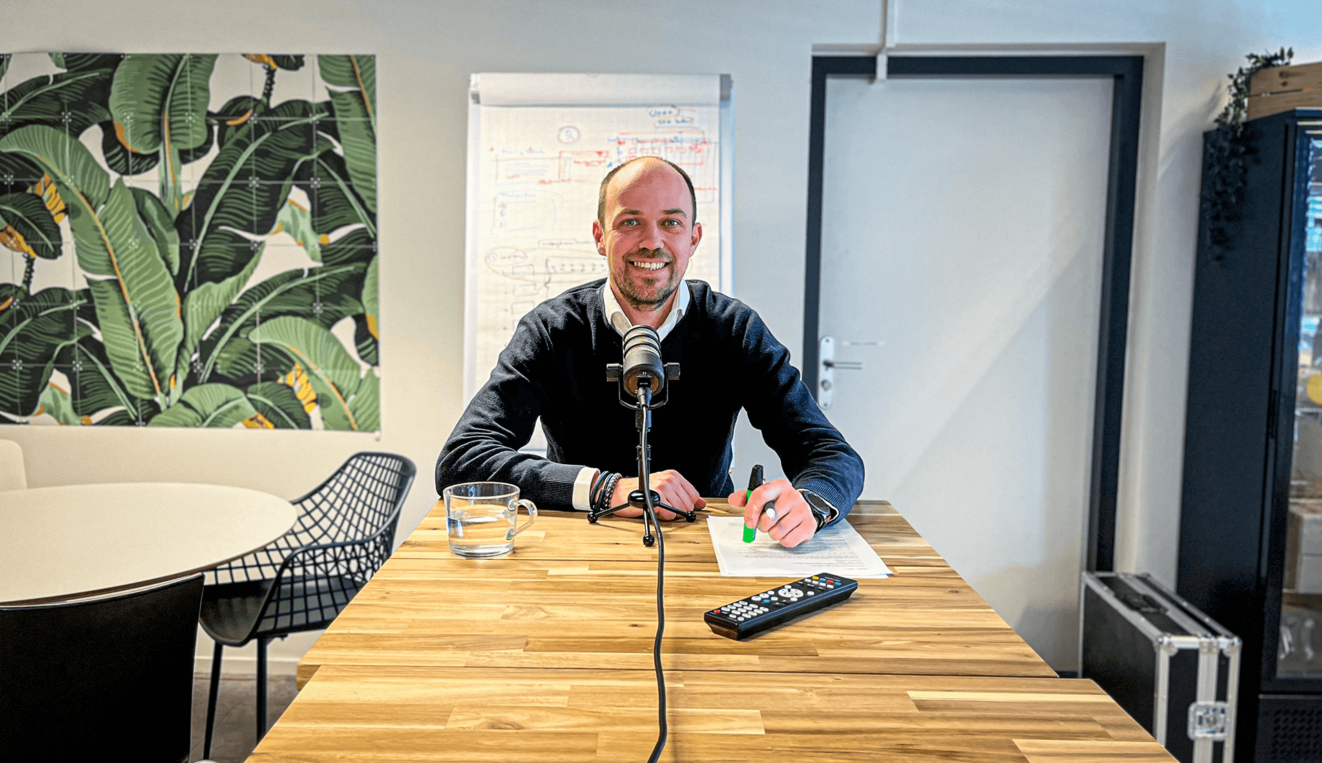 Martin Donk tijdens podcastopname